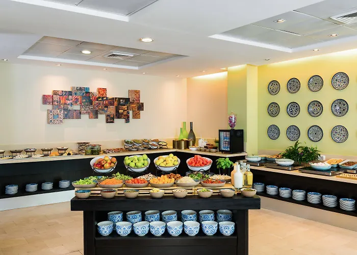 Prima Royale Hotel